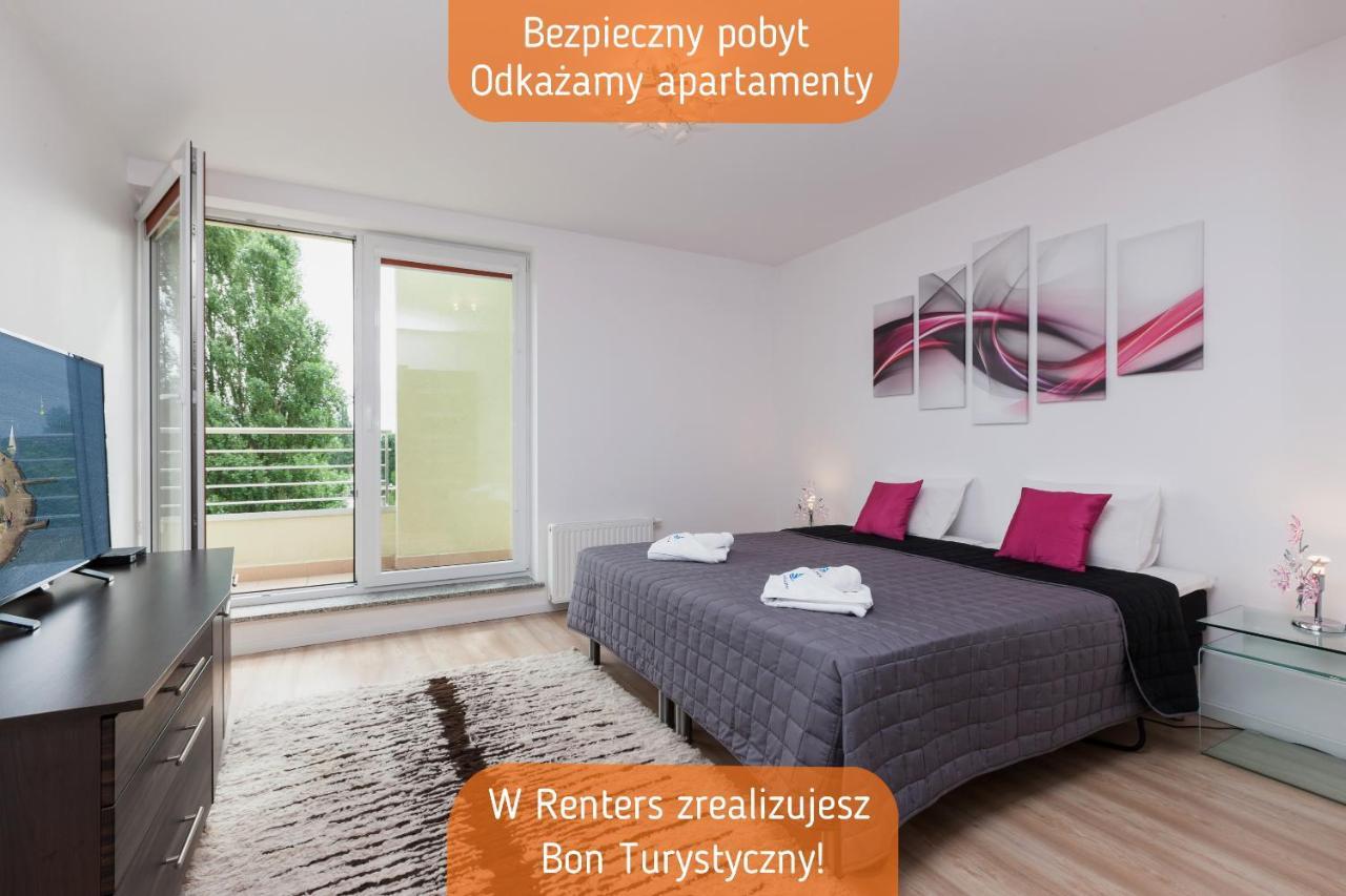 Riverside Apartment With Balcony By Noclegi Renters ชวีโนวิชแจ ภายนอก รูปภาพ